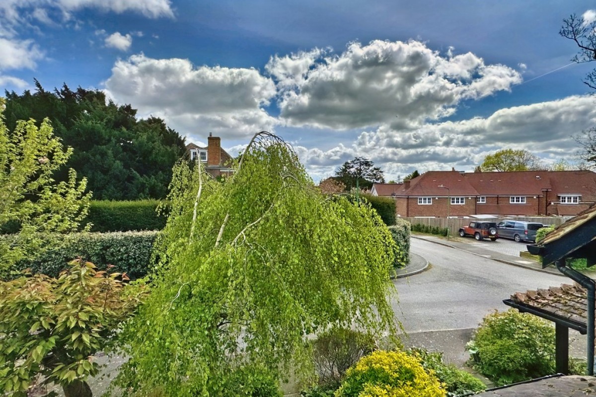 Old Vicarage Gardens, Wye