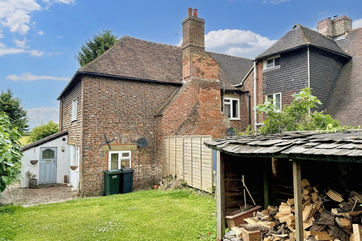 3 bedroom House for Letting Dignash Cottages, Westwell Lane
