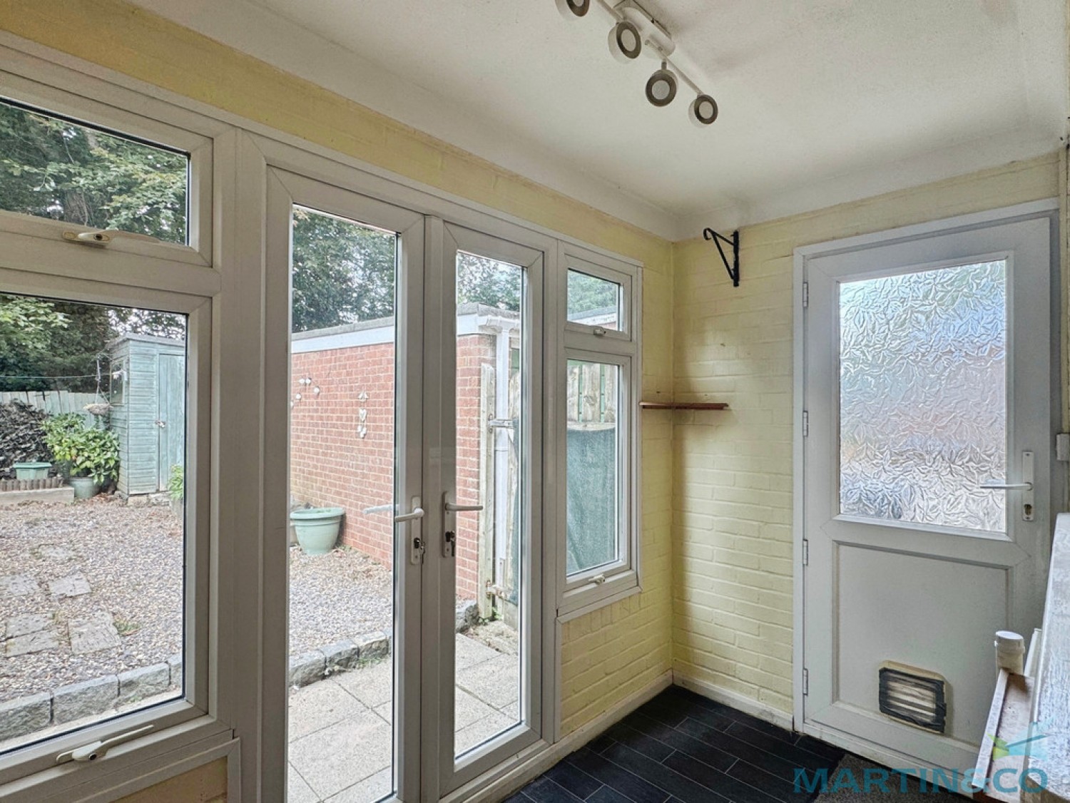 2 bedroom House for Letting Ealham Close, Willesborough, Ashford