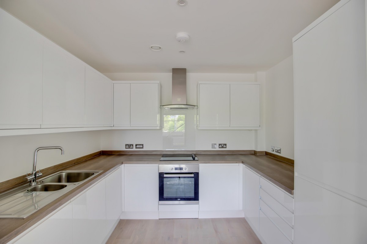 Betsom Place, 3 Leacon Road