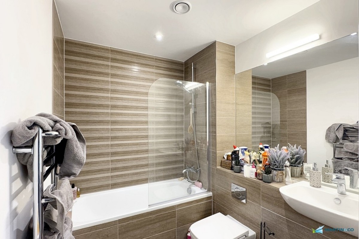 Betsom Place, Ashford