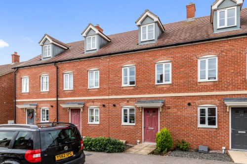 Finn Farm Road, Ashford, Kent, Kingsnorth