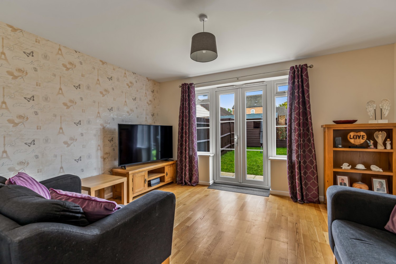 Finn Farm Road, Ashford, Kent, Kingsnorth