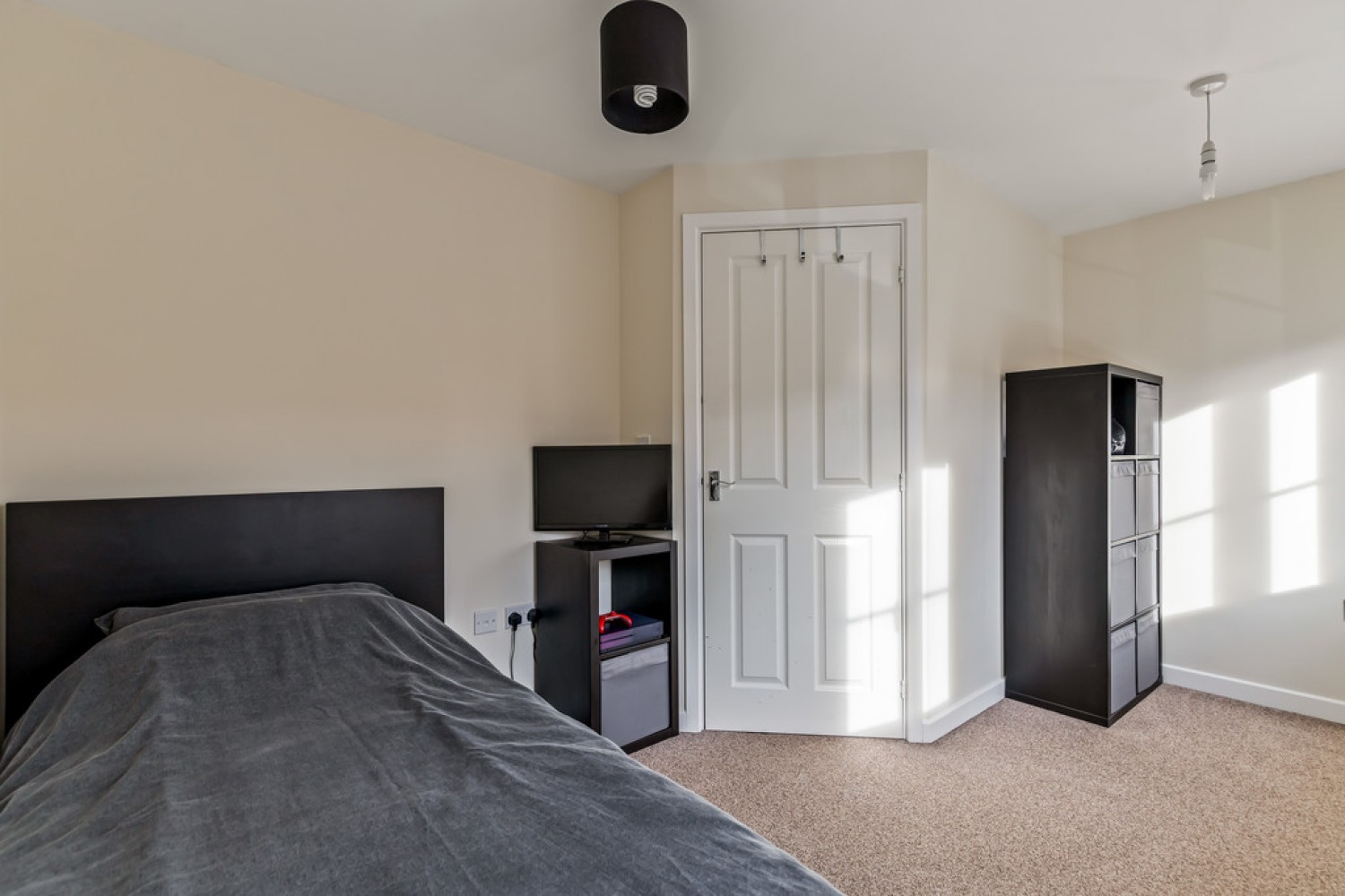 Finn Farm Road, Ashford, Kent, Kingsnorth