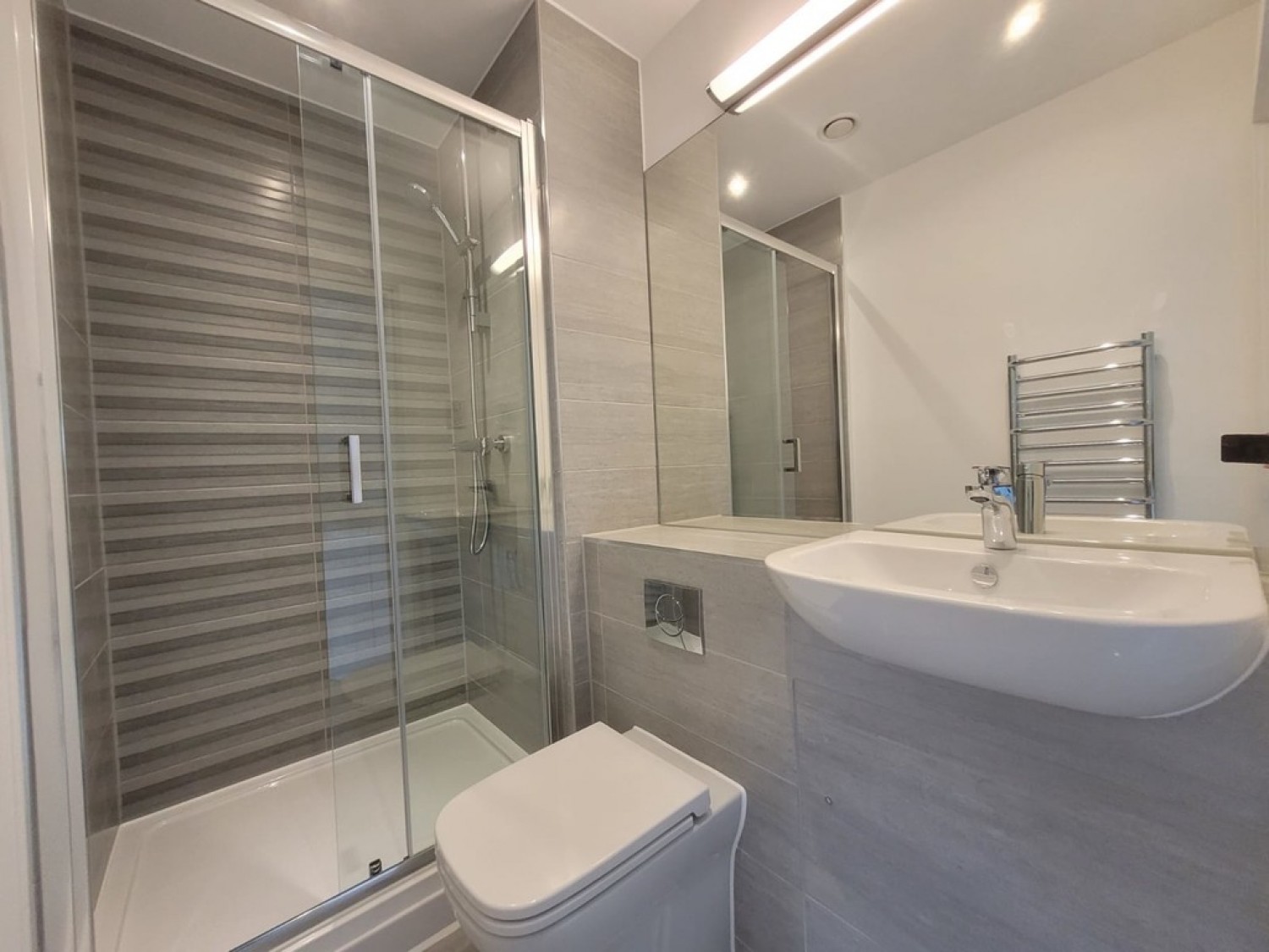 2 bedroom Flat for Letting Kenmore Place, Leacon Road, Ashford