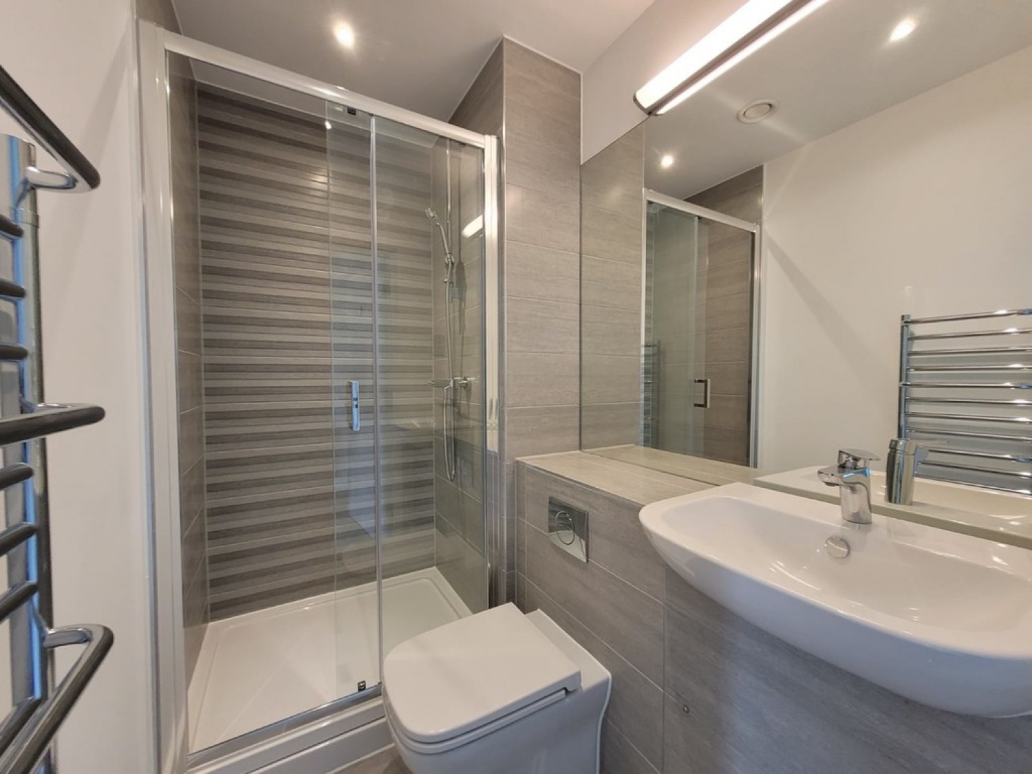 2 bedroom Flat for Letting Kenmore Place, Ashford