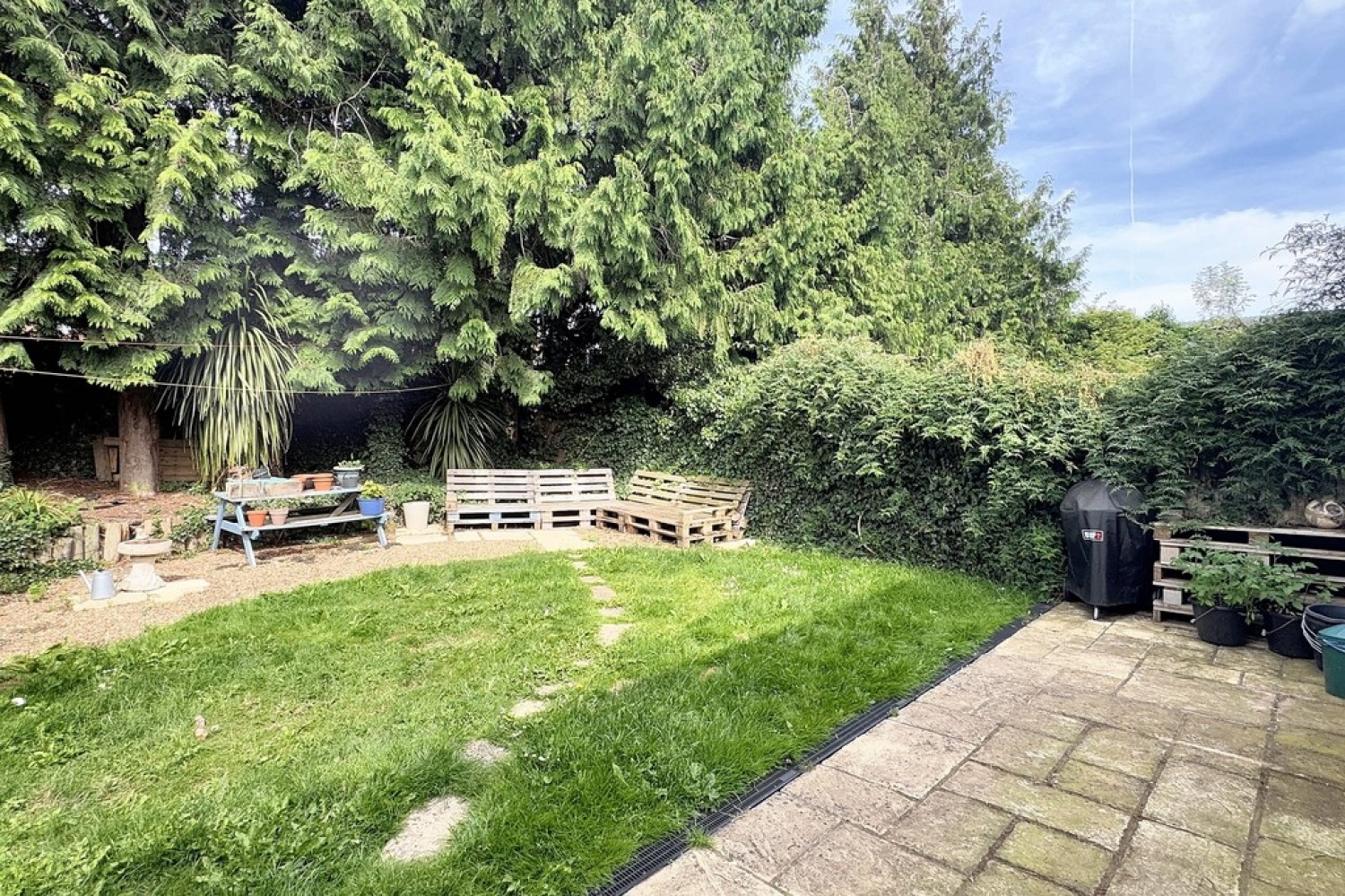 Mill Court, Ashford