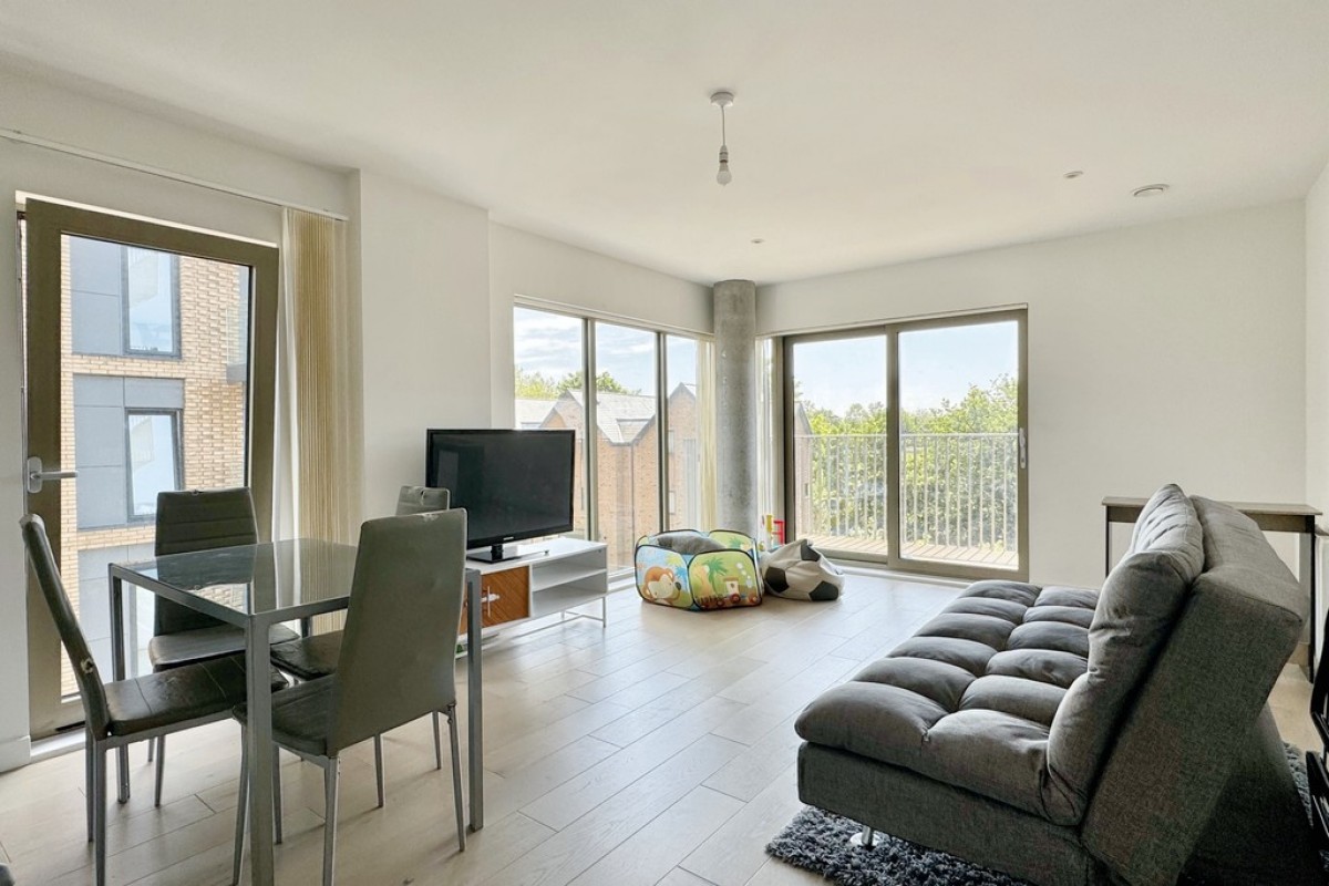 Betsom Place, Ashford