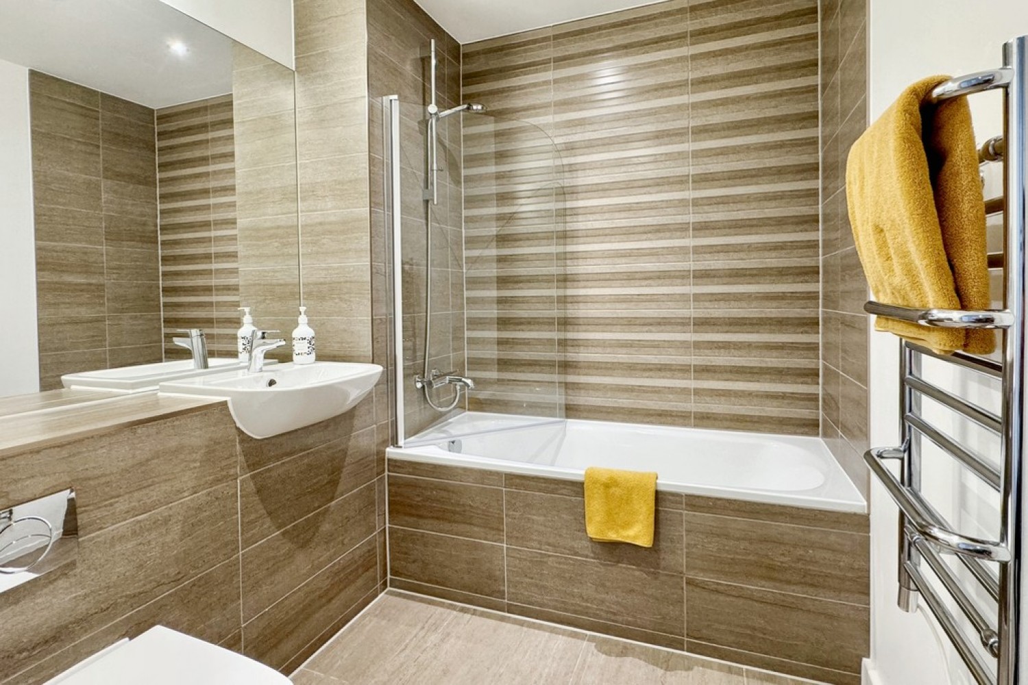 2 bedroom Flat for Letting Bayley Place, Ashford