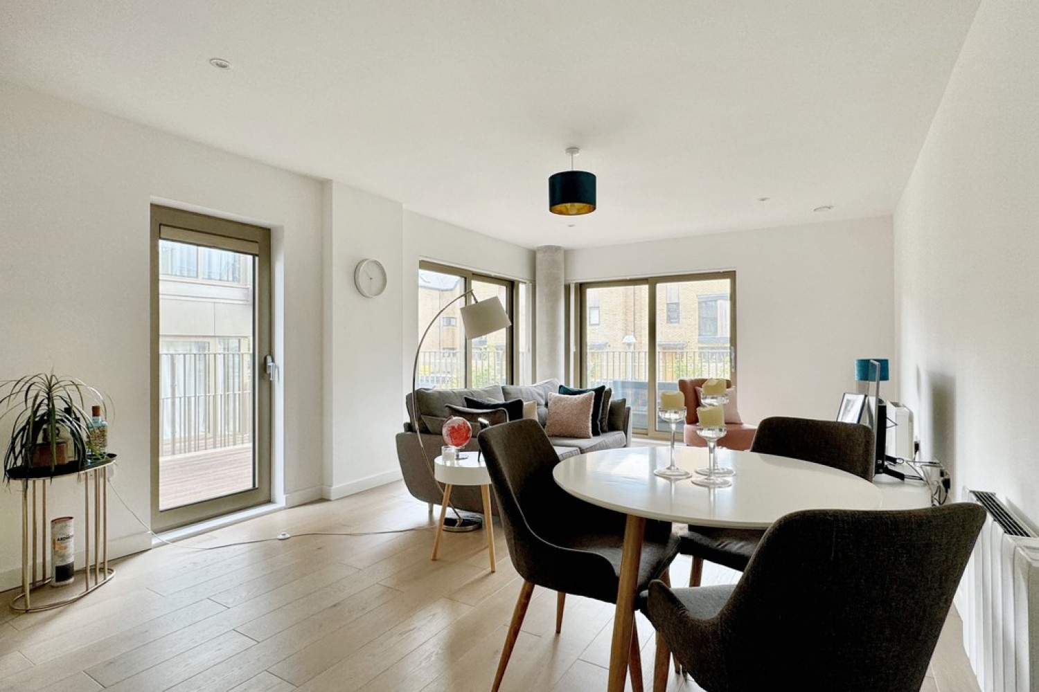 2 bedroom Flat for Letting Bayley Place, Ashford