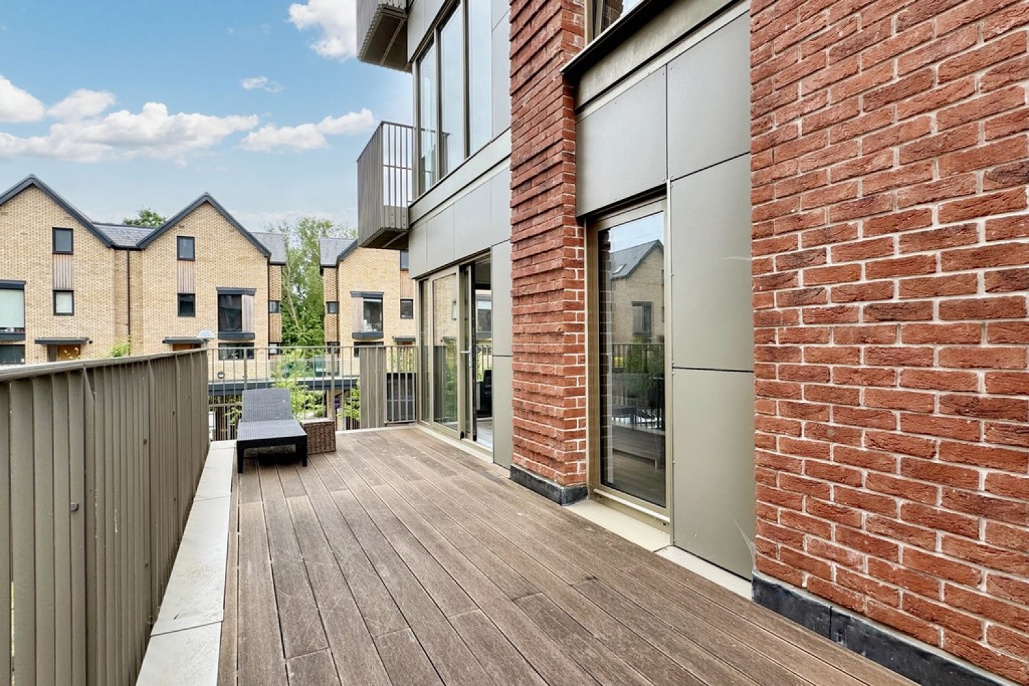 2 bedroom Flat for Letting Bayley Place, Ashford