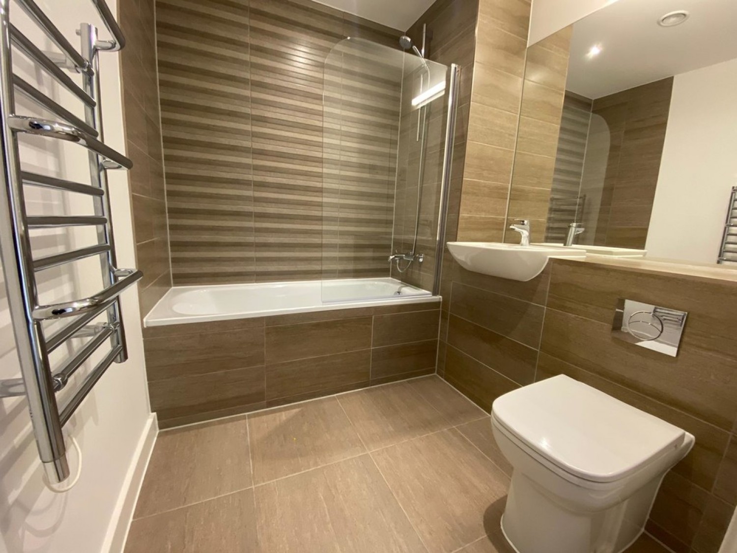 2 bedroom Flat for Letting Bayley Place, Ashford
