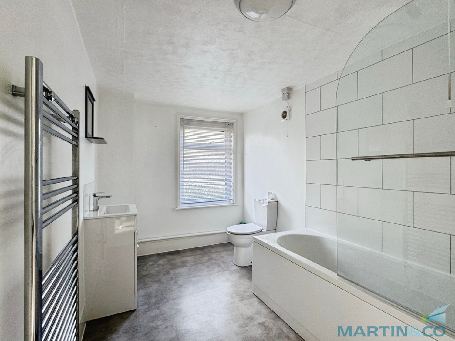 2 bedroom House for Letting School Road, Faversham