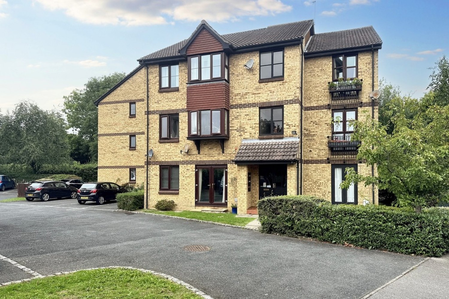 Longacre Road, Singleton