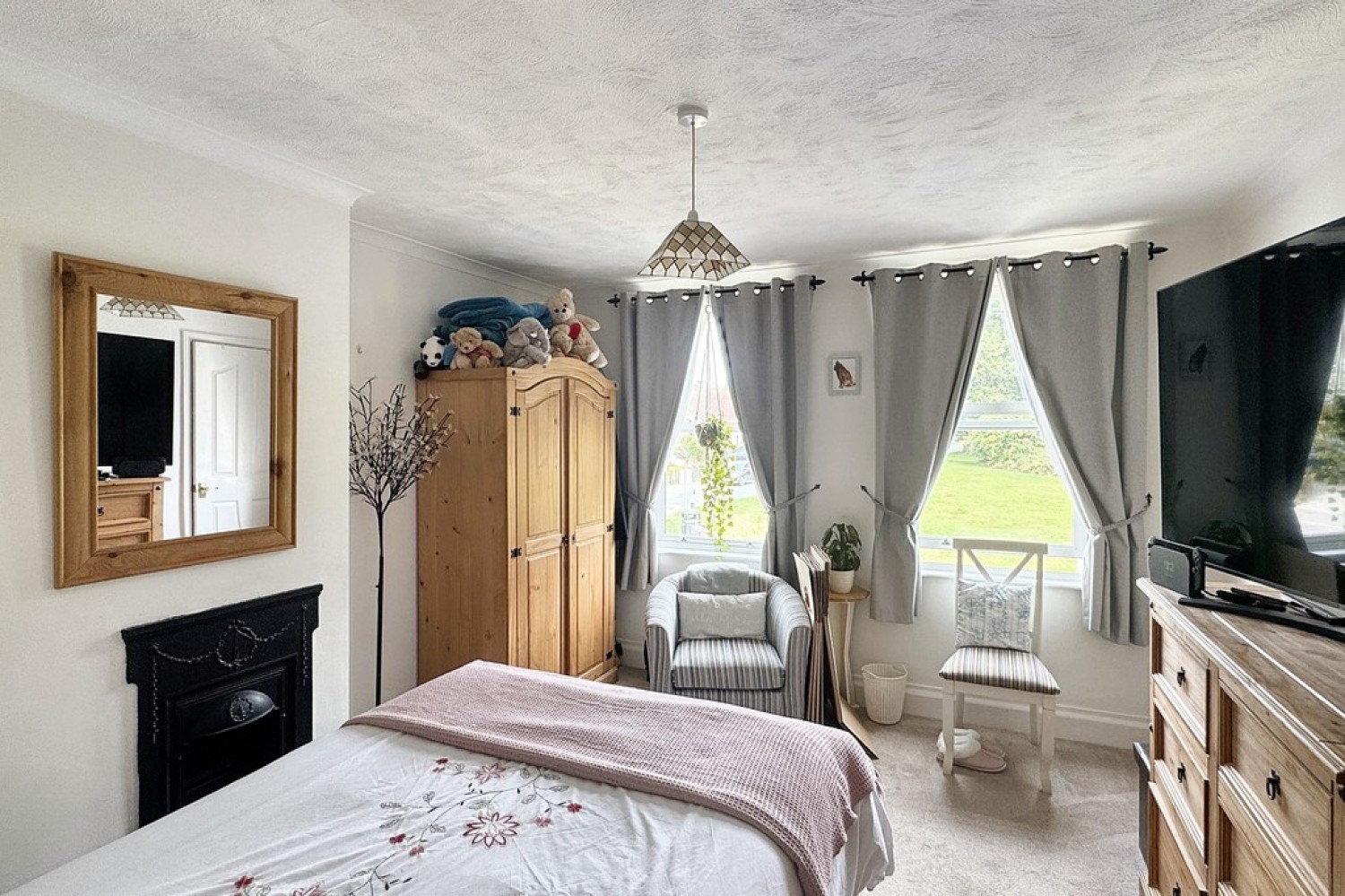 York Road , Kennington , Ashford