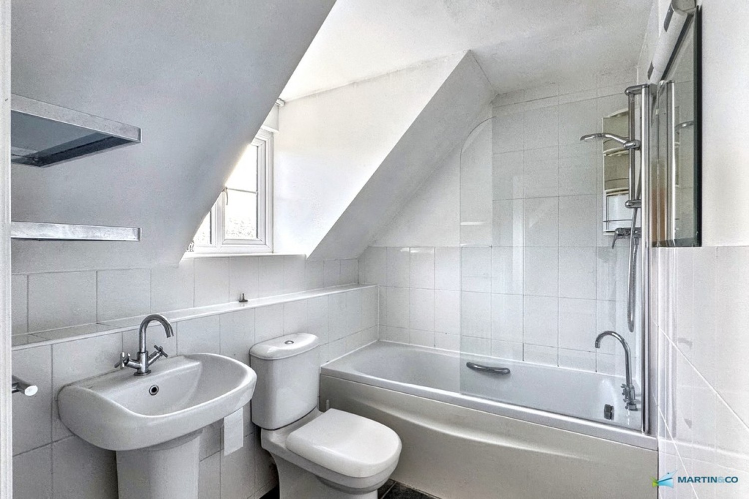 2 bedroom House in Octavian Way, Kingsnorth, Ashford