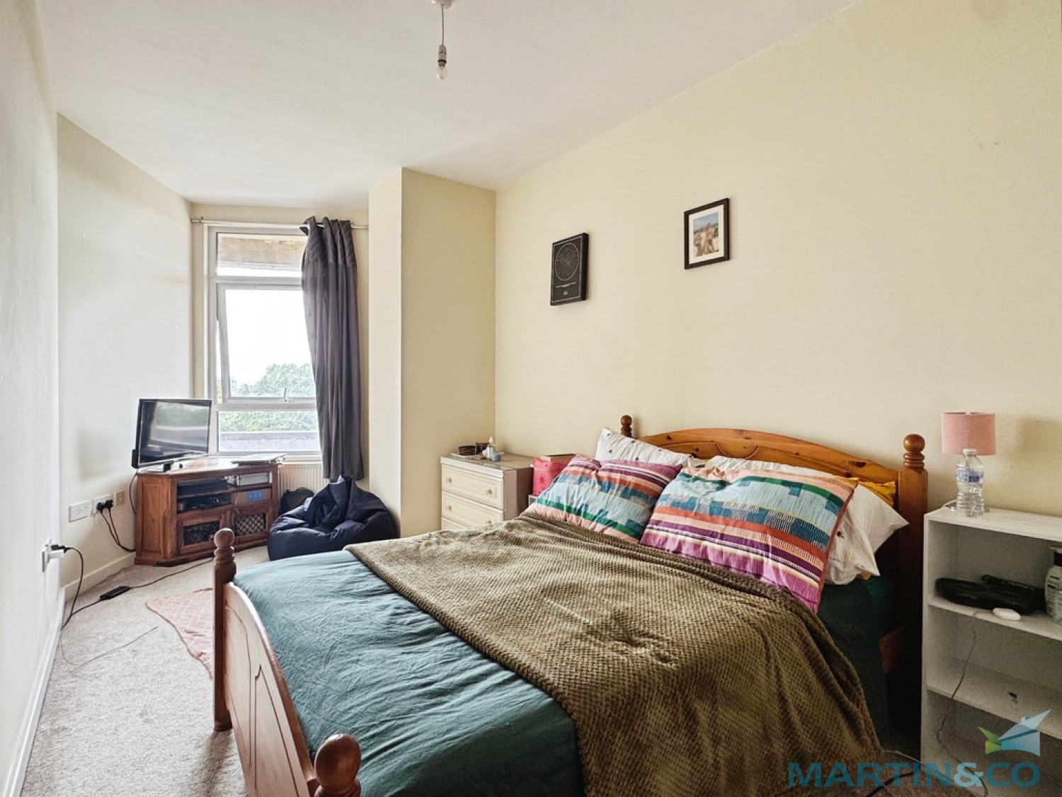 2 bedroom Flat for Letting The Panorama, Ashford