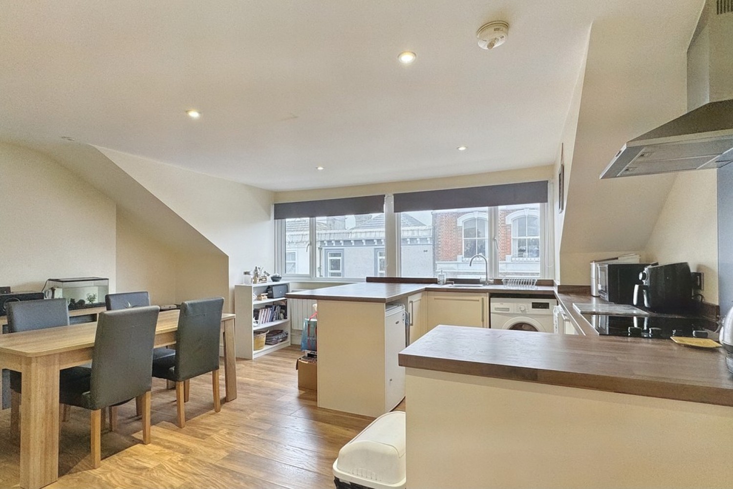 2 bedroom Flat for Letting Bank Street, Ashford