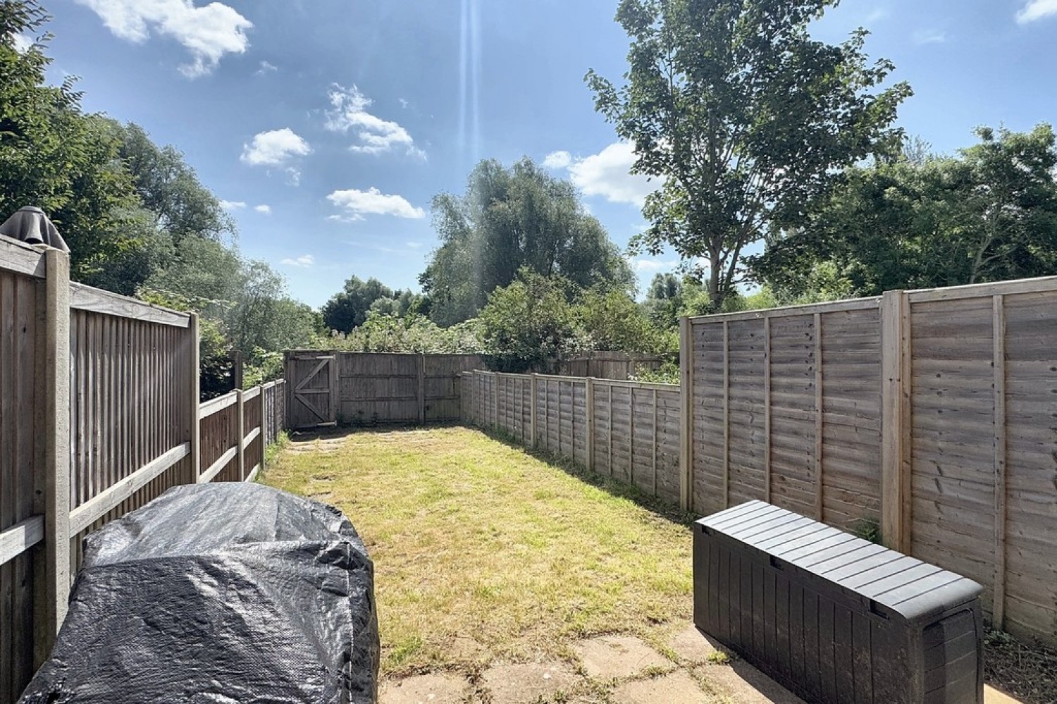 Nutley Close, Ashford