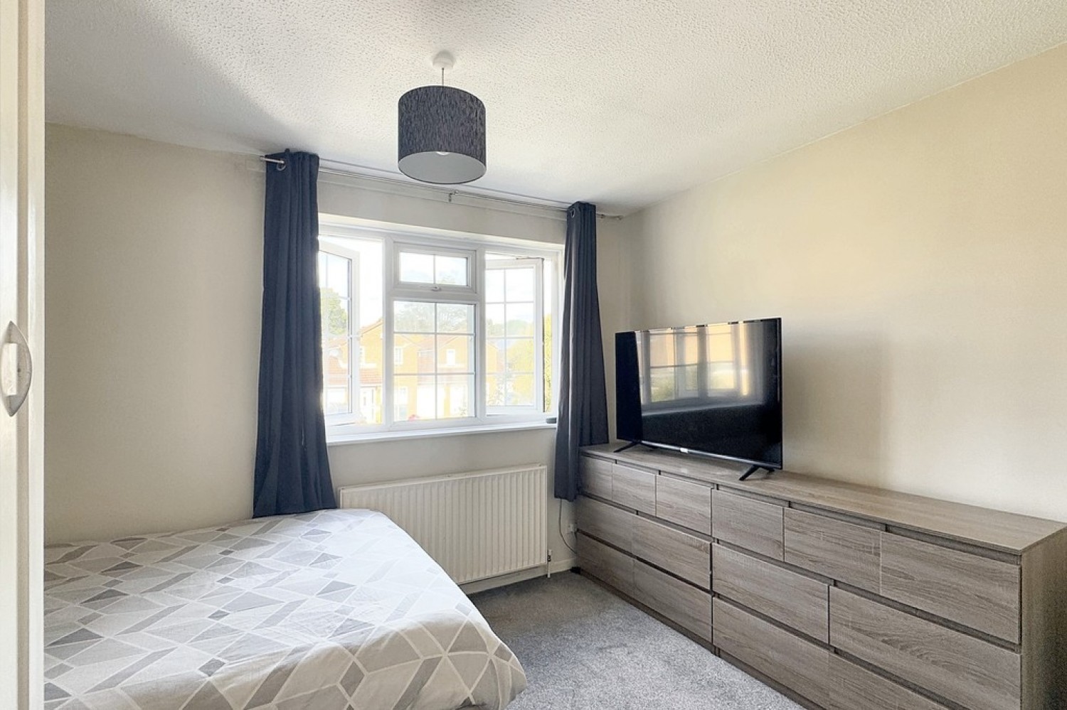Nutley Close, Ashford