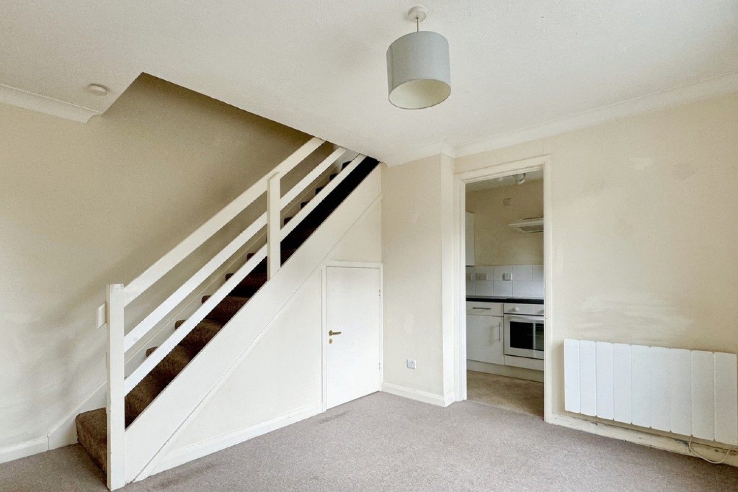 1 bedroom House for Letting Springwood Drive, Ashford