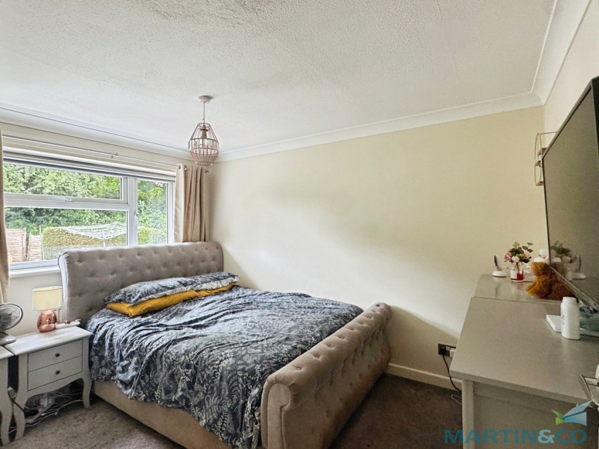Grampion Close, Ashford