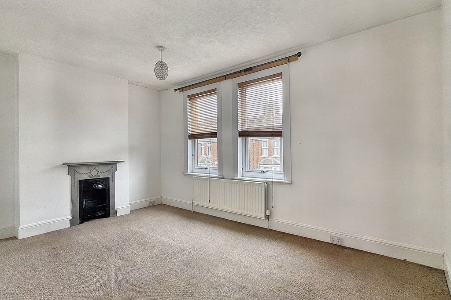 Bond Road, Ashford