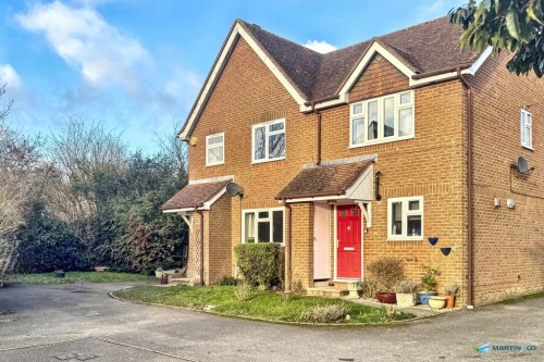 Westfields, Pluckley