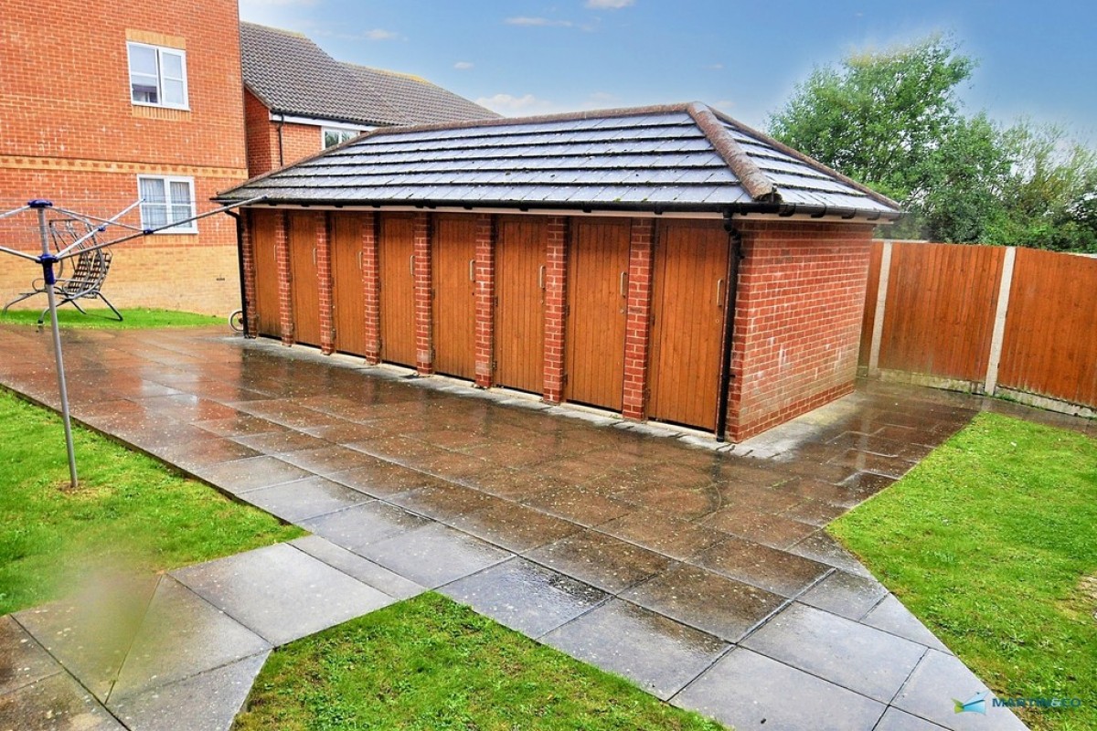 White Willow Close, Ashford