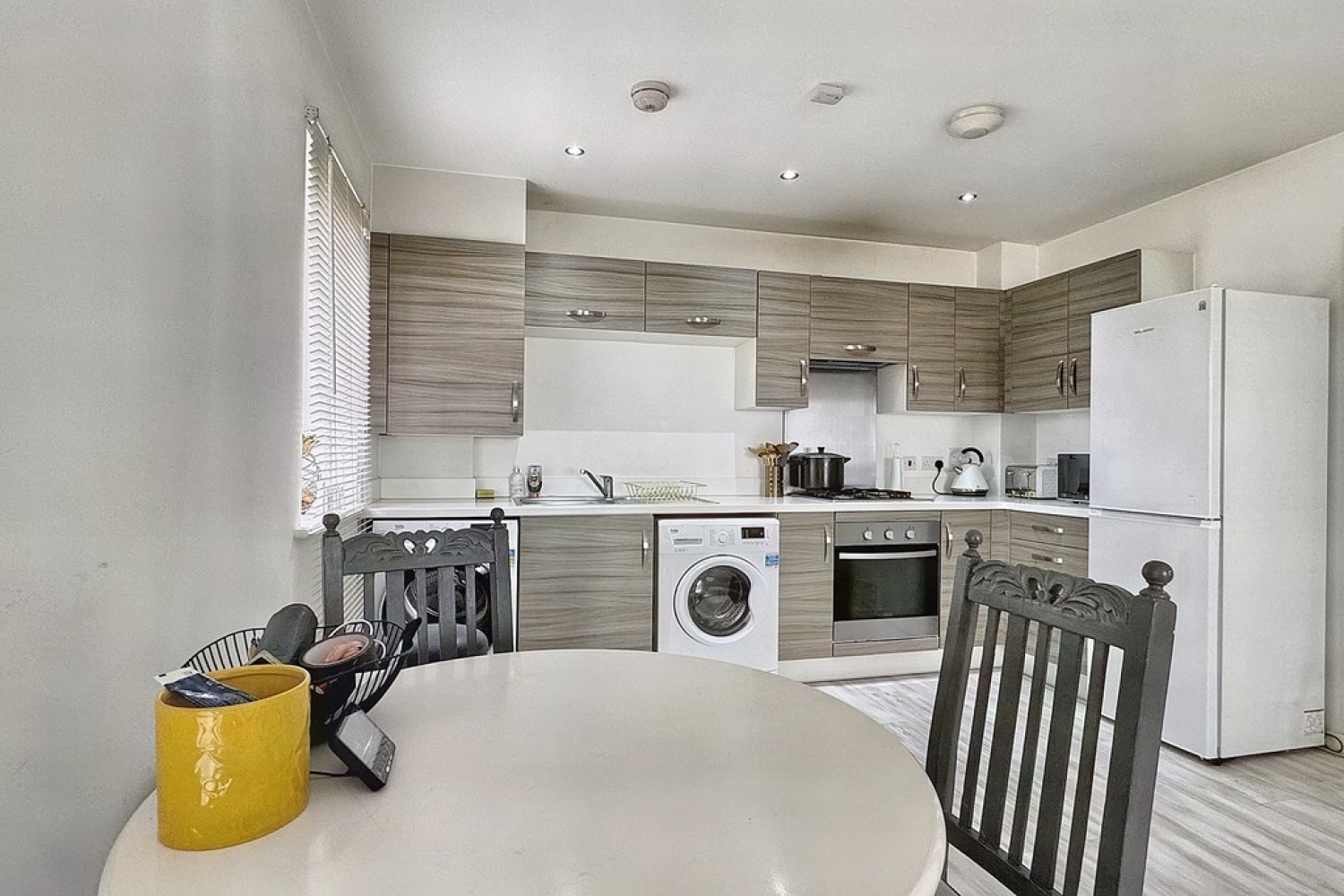 2 bedroom Flat for Letting Sir John Killick Road, Repton Park, Ashford