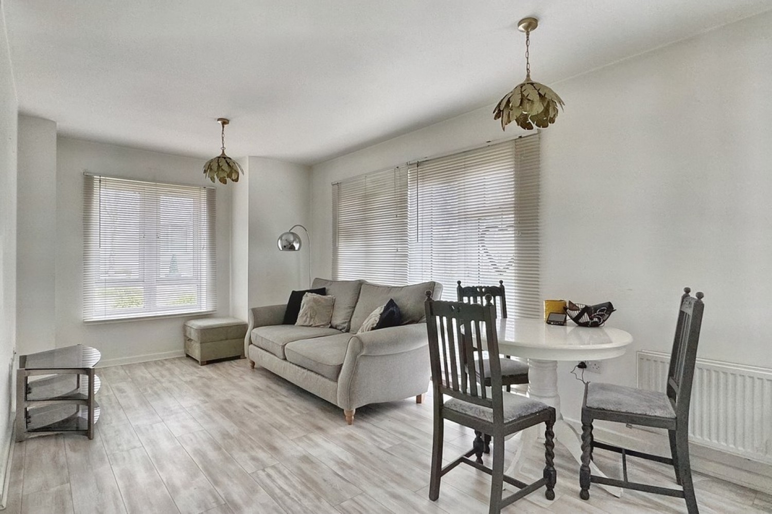 2 bedroom Flat for Letting Sir John Killick Road, Repton Park, Ashford