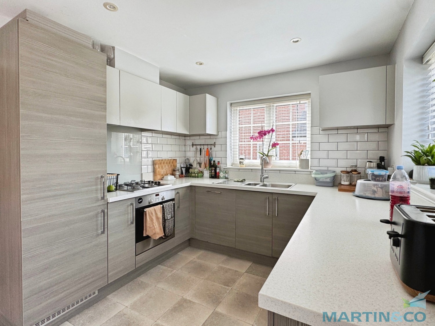 3 bedroom House for Letting Song Thrush Drive, Finberry, Ashford