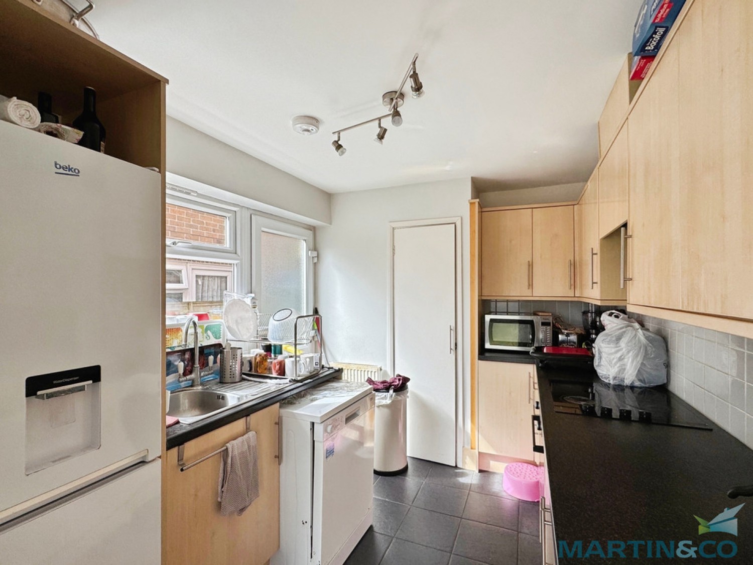 4 bedroom Bungalow for Letting Yeoman Gardens, Willesborough, Ashford