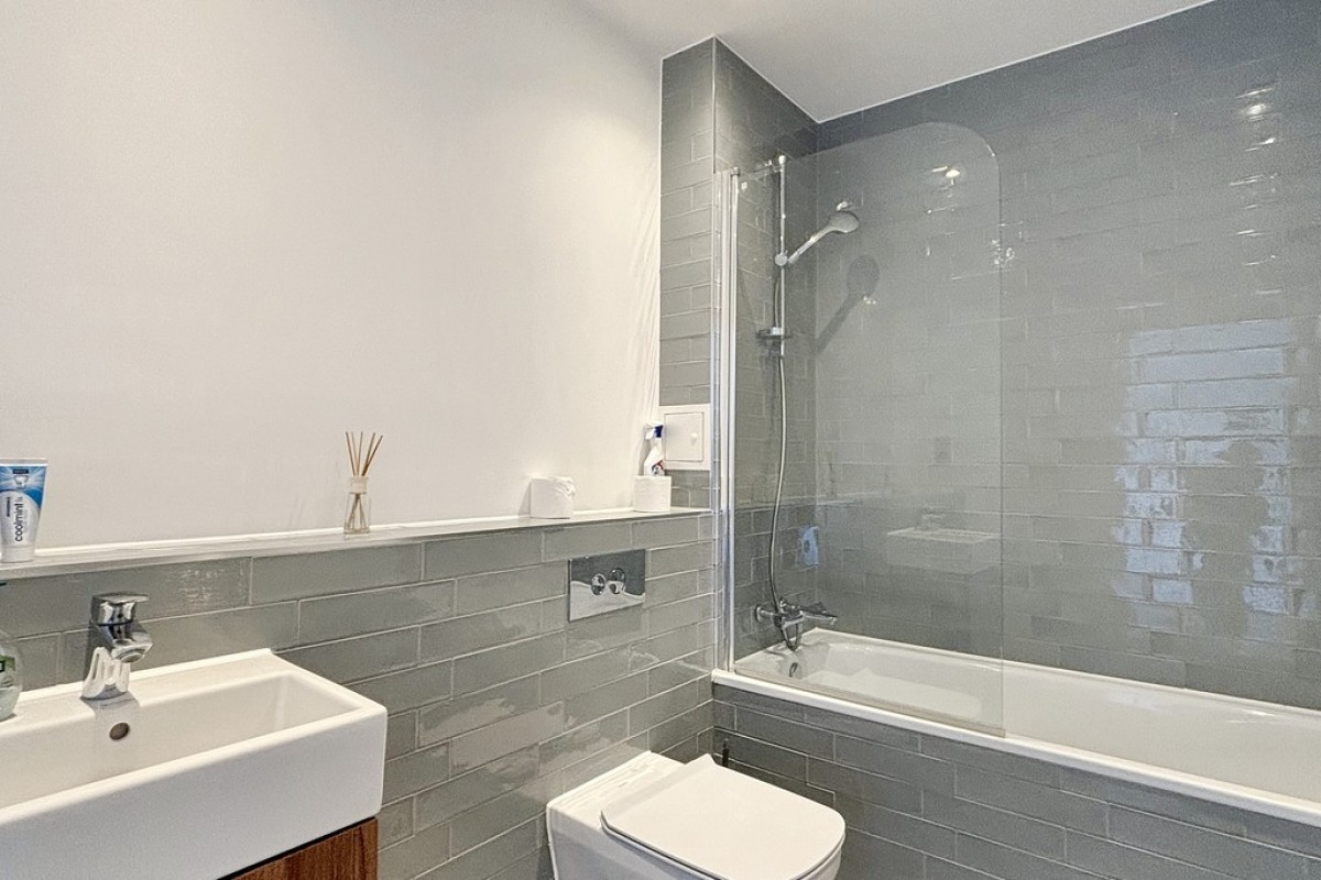 Bridgewater House, Victoria Road, Ashford