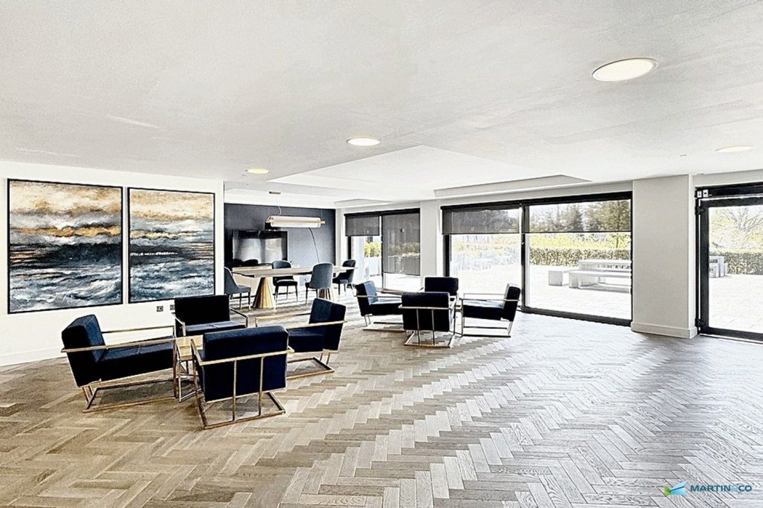 2 bedroom Flat in Victoria Point, George Street, Ashford