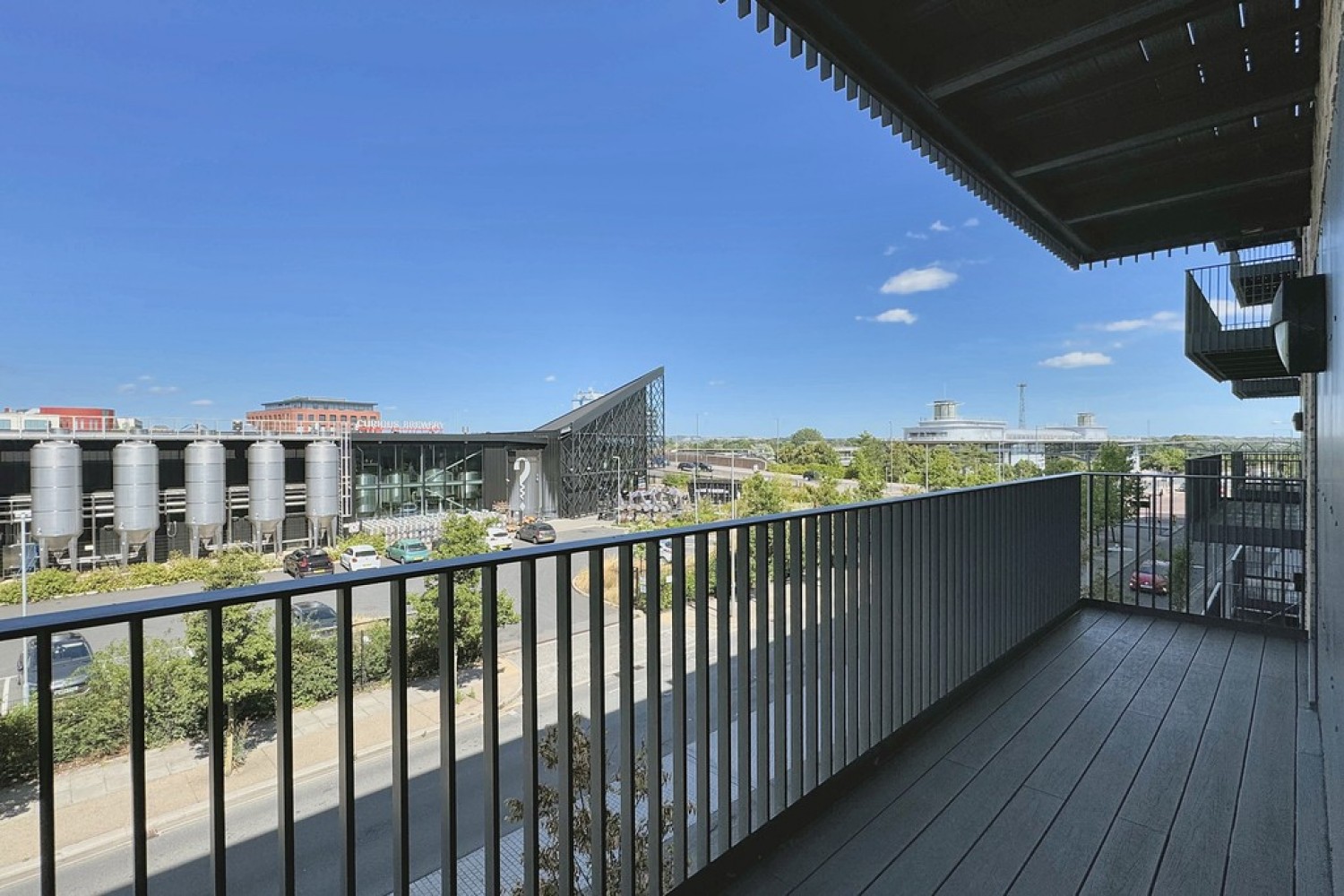 2 bedroom Flat for Letting Bridgewater House, Victoria Road