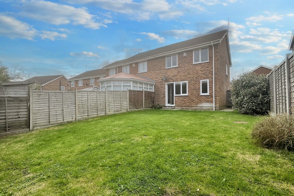 Newlands, Ashford