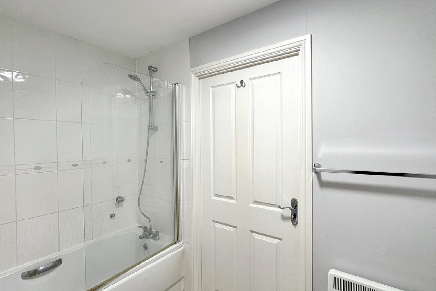 1 bedroom Flat for Letting Holt Close, Singleton Hill, Ashford