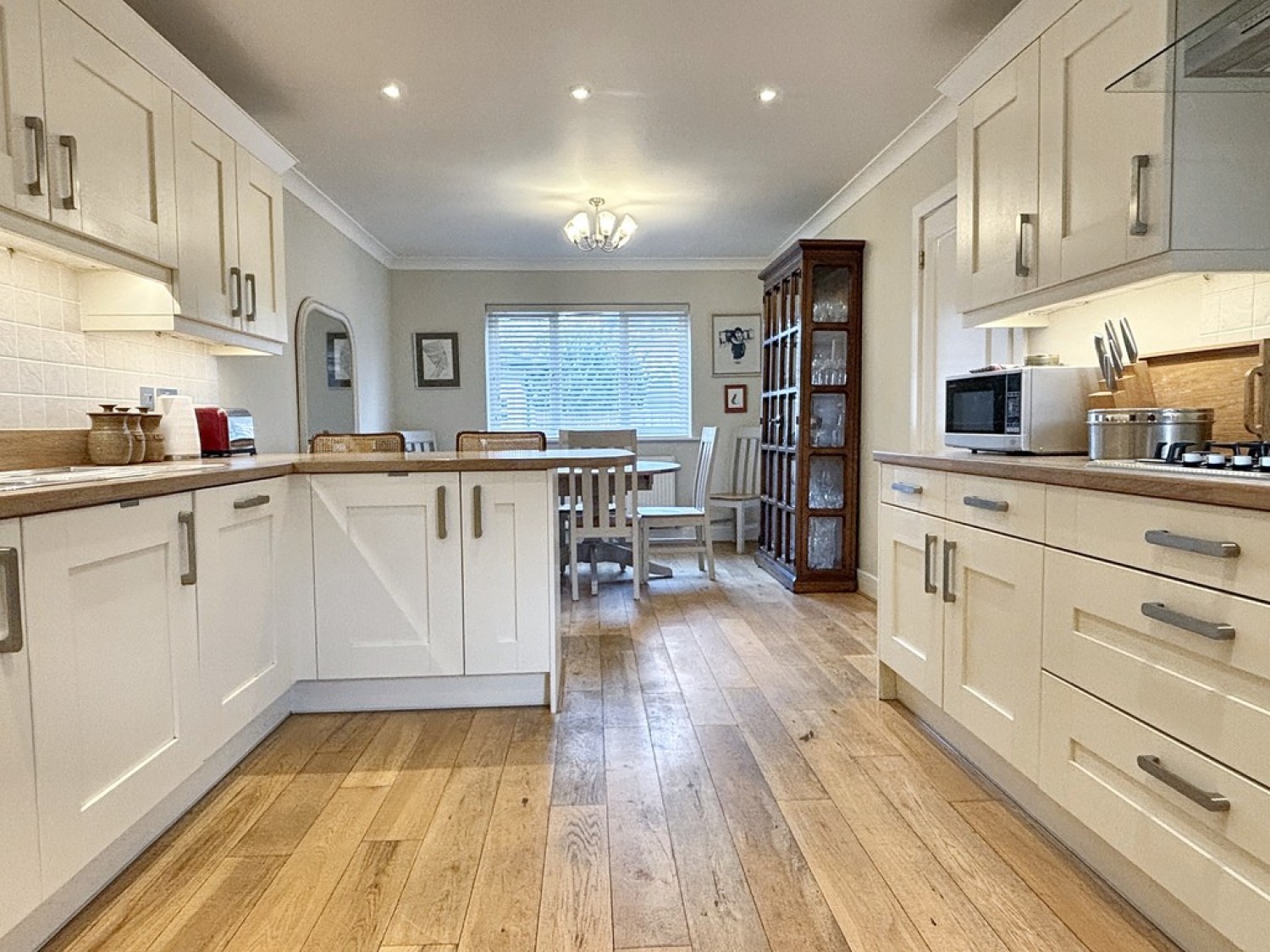 Havillands Place, Wye