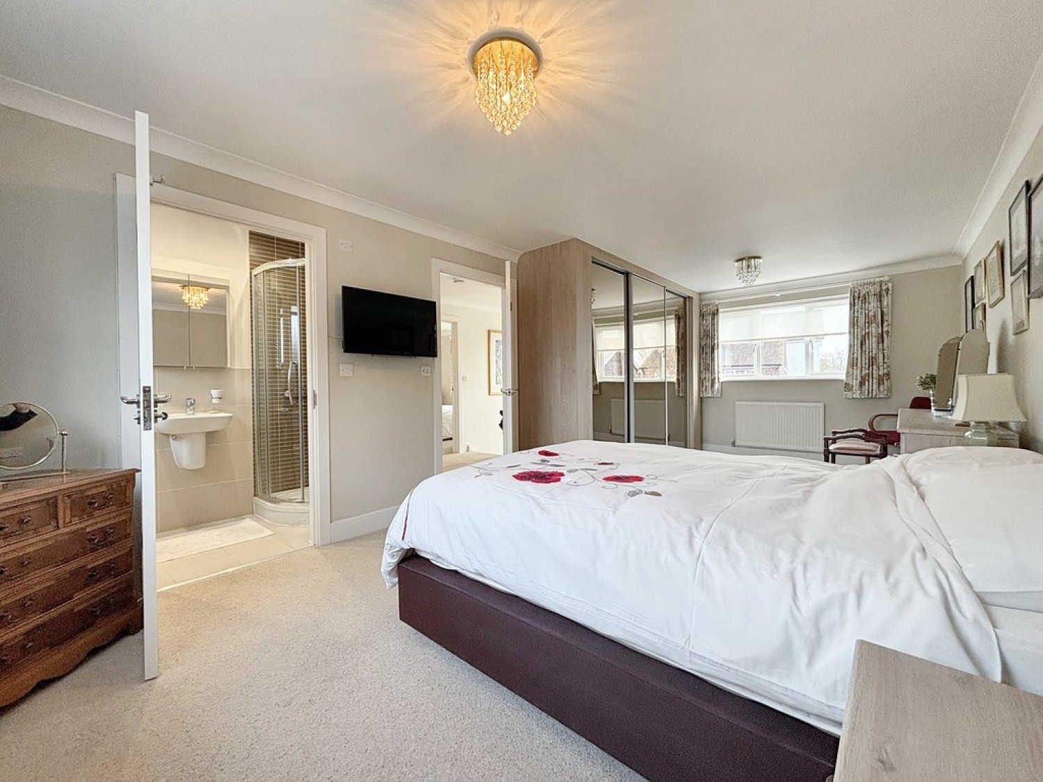 Havillands Place, Wye