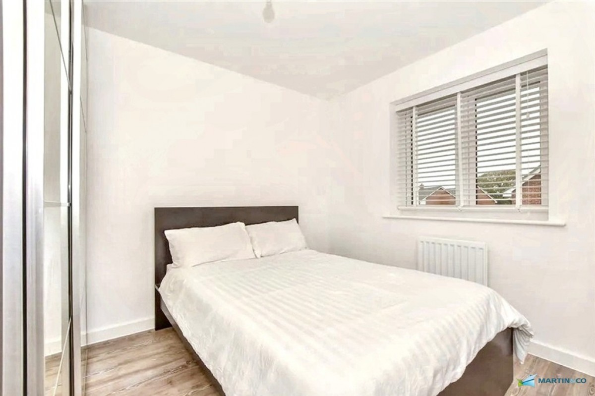 Swift Avenue, Finberry, Ashford