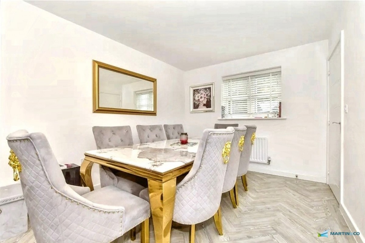 Swift Avenue, Finberry, Ashford