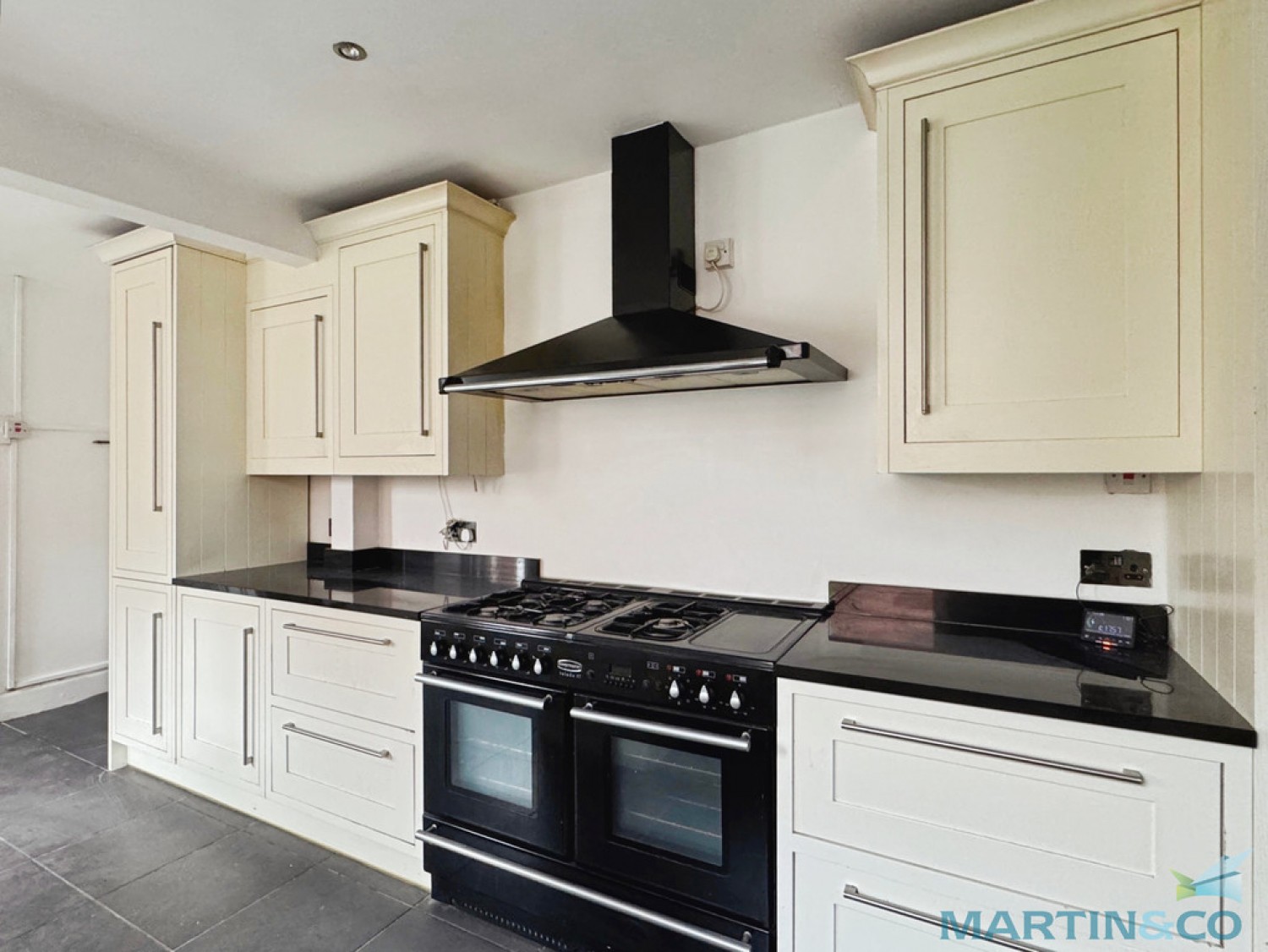 6 bedroom House for Letting Magazine Road, Ashford