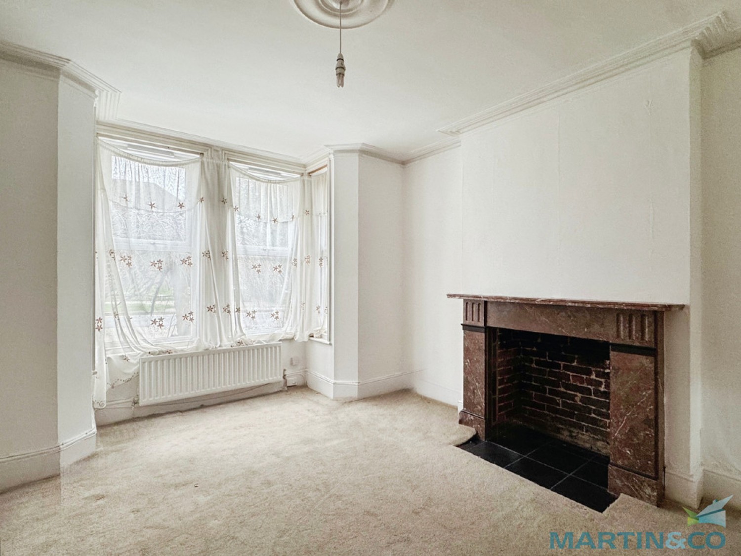 6 bedroom House for Letting Magazine Road, Ashford