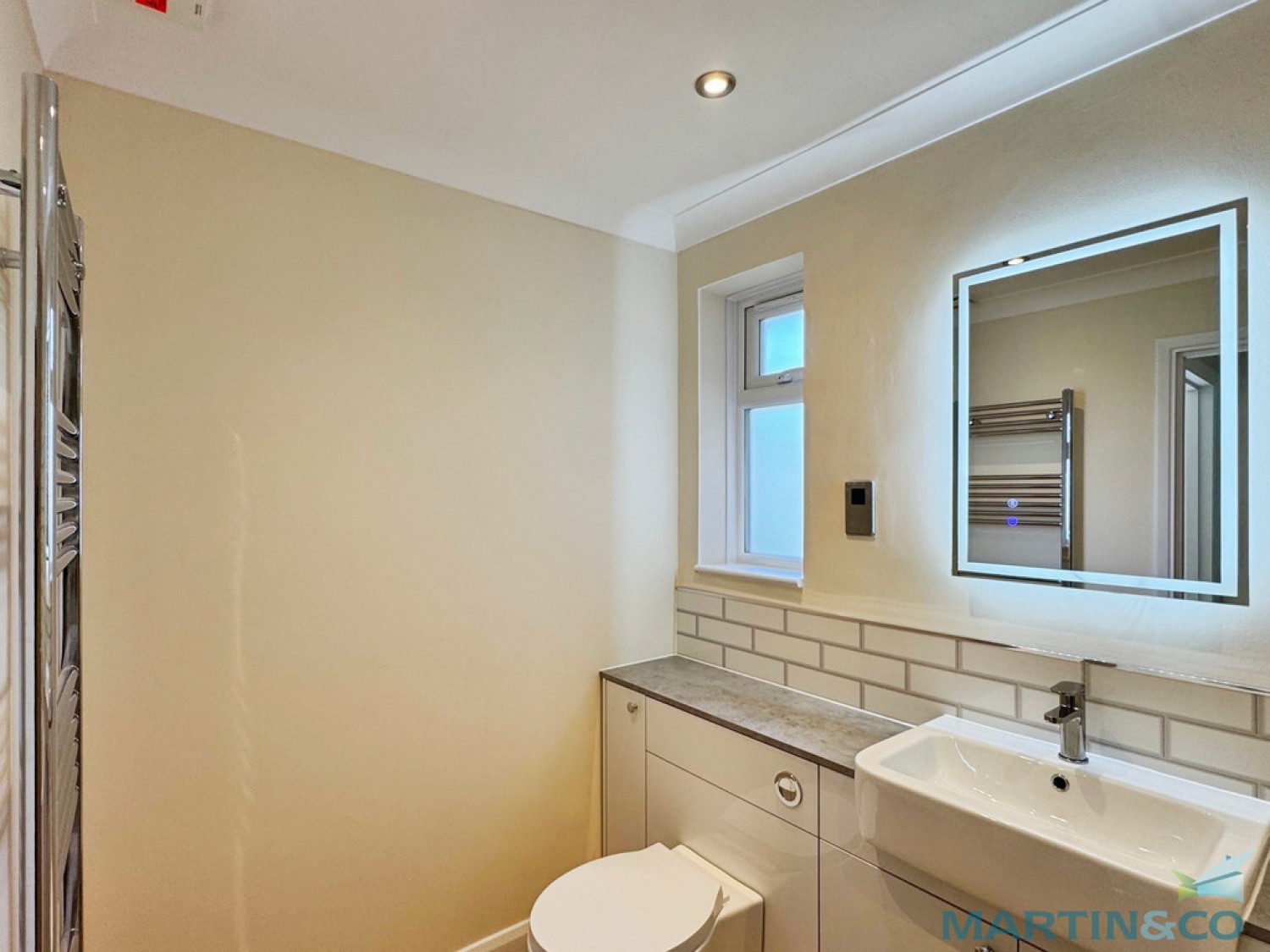 2 bedroom Bungalow for Letting The Close, Cockering Road, Canterbury