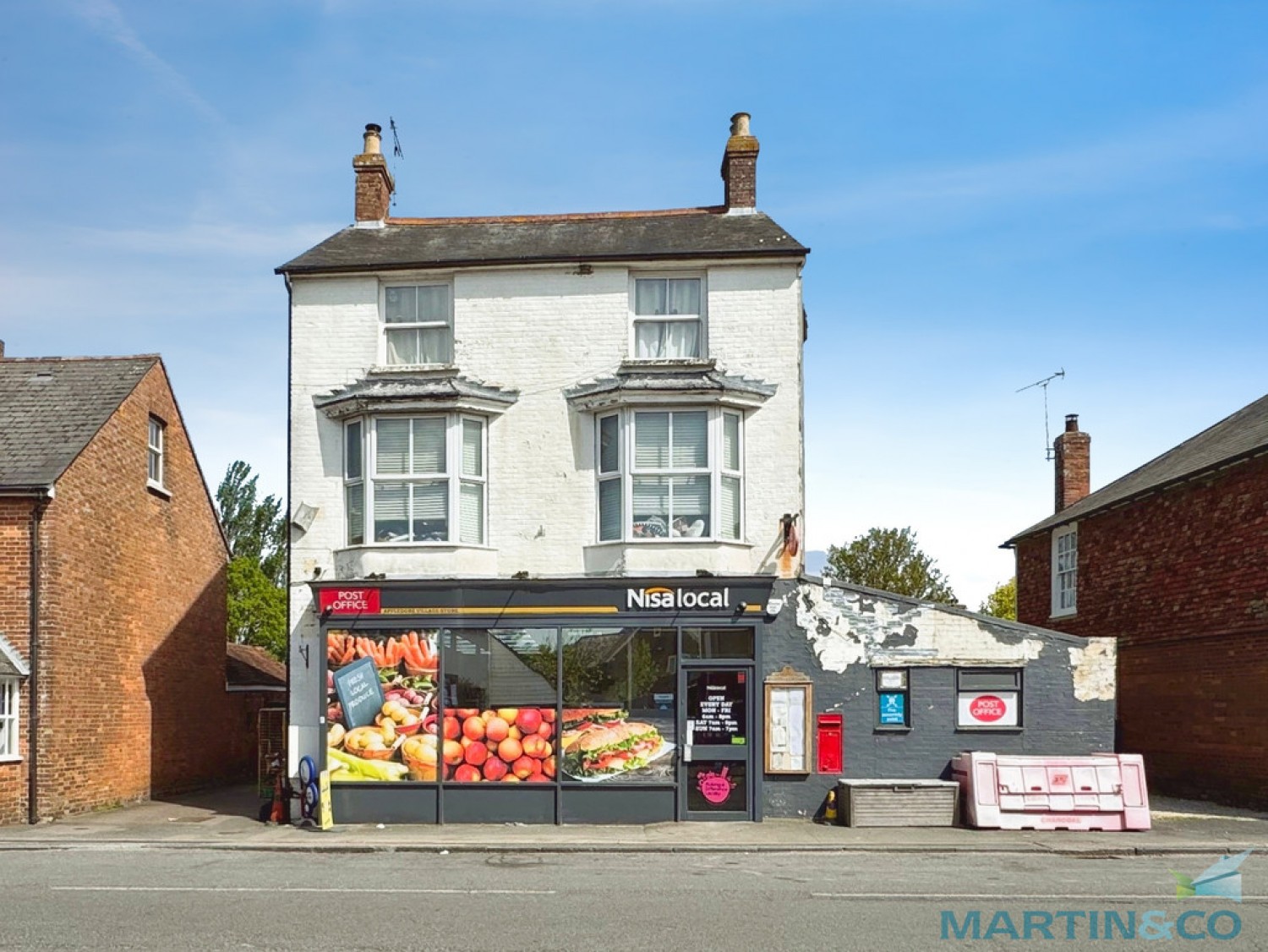 2 bedroom Flat for Letting The Street, Appledore, Ashford