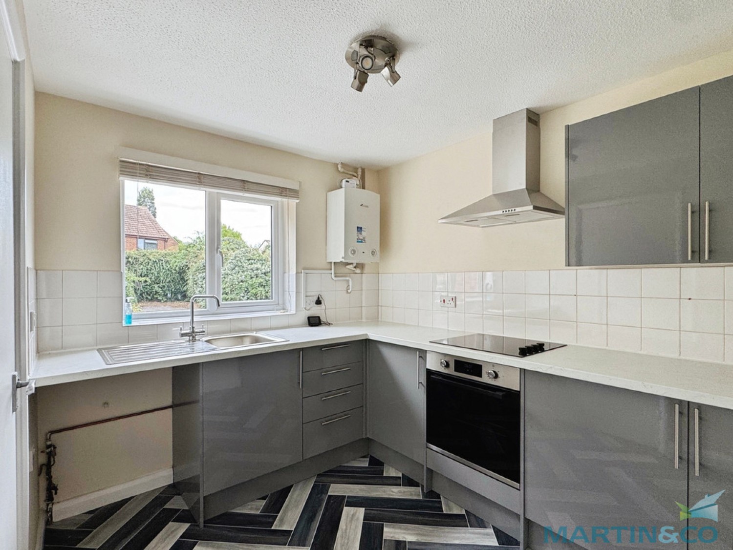 2 bedroom House for Letting Bishops Green, Singleton, Ashford