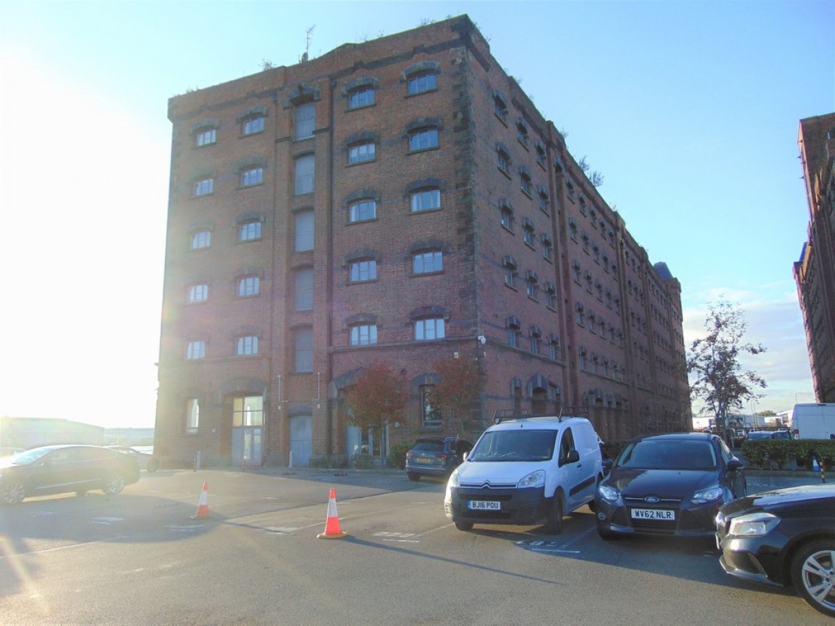 East Float Quay, Dock Road , Birkenhead