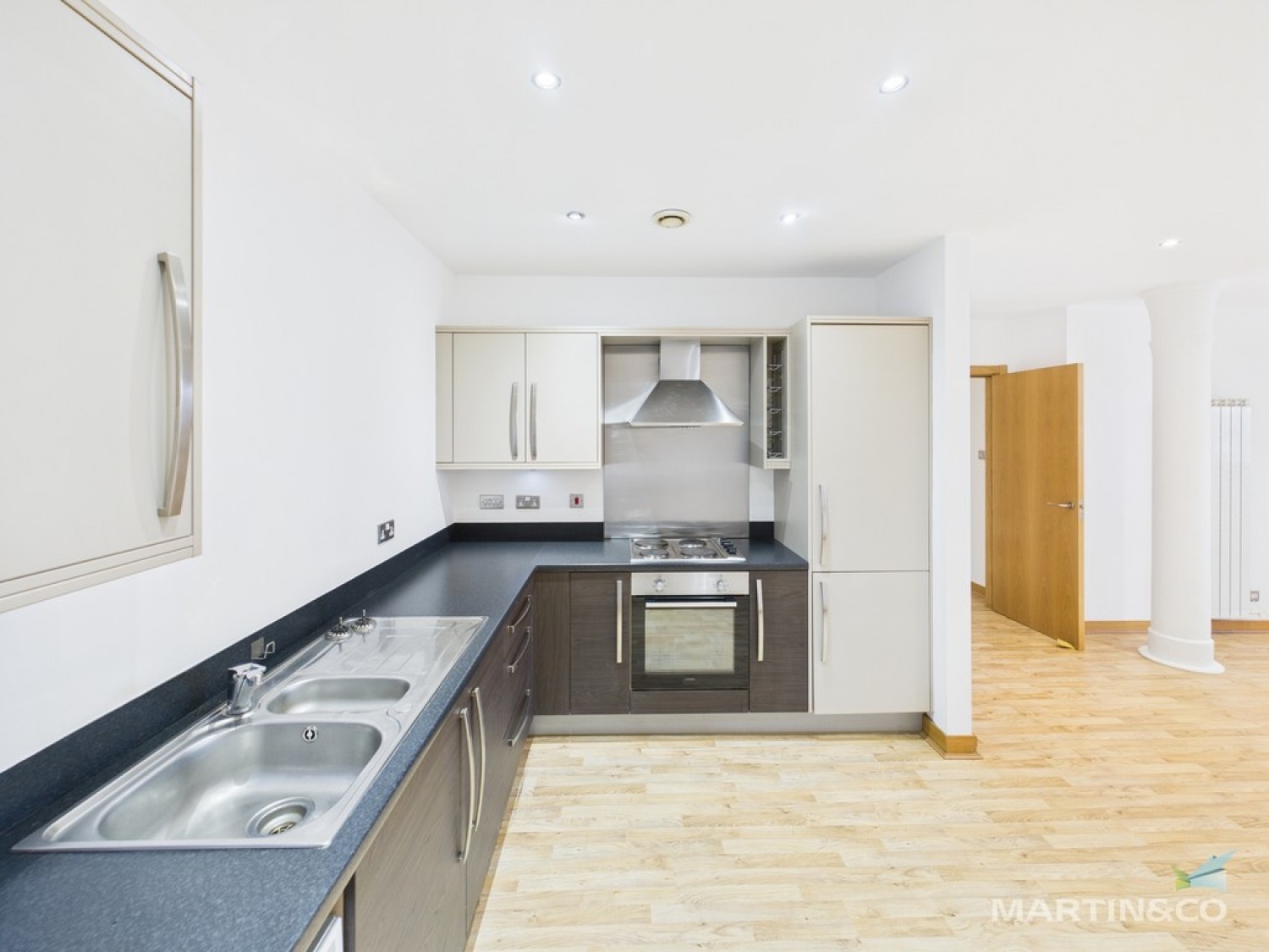 2 bedroom Flat in East Float Quay, Dock Road , Birkenhead