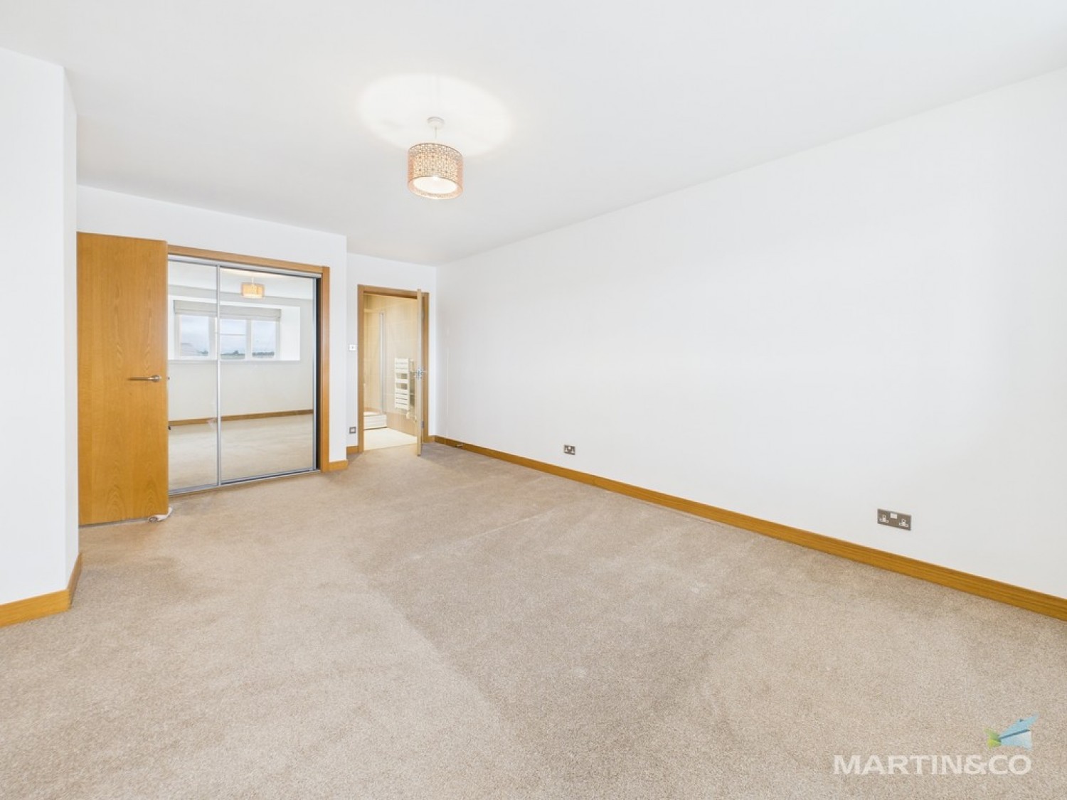 2 bedroom Flat in East Float Quay, Dock Road , Birkenhead